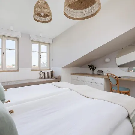 Unique Air-conditioned Dietla Cracow By Renters Lägenhet *
