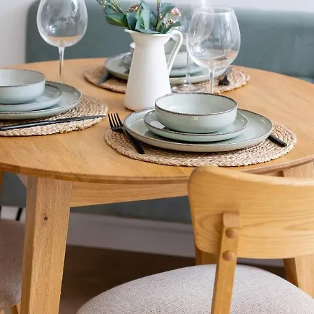 Appartement Unique Air-conditioned Dietla Cracow By Renters Cracovie
